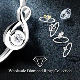 Uma coleção de anéis de diamante